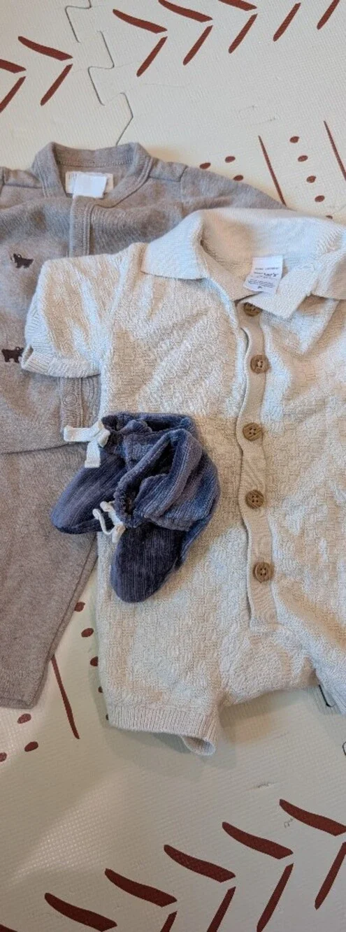 Lot Of Carters Neutral Baby Essential Outfits With Booties